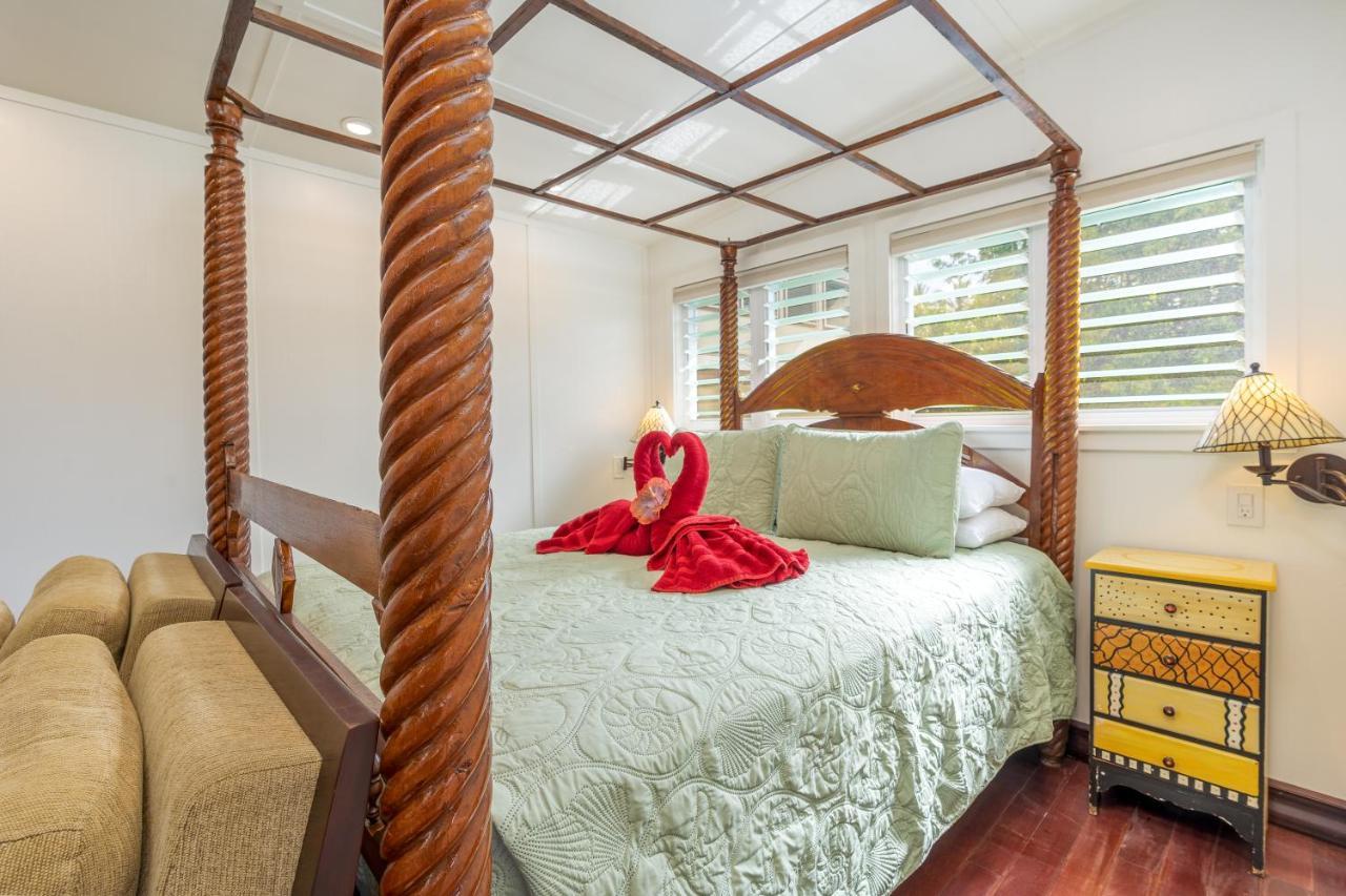 Fern Grotto Inn Kapa'a Extérieur photo